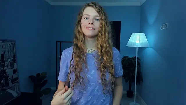 RayaNenlia online show from February 20, 2026, 5:04 am