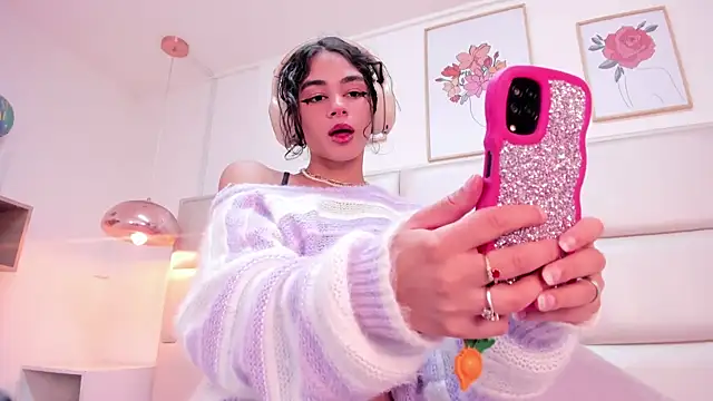 ZukyXYakihiro89 online show from December 19, 2024, 7:29 pm