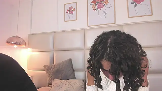 ZukyXYakihiro89 online show from January 11, 2025, 10:07 pm