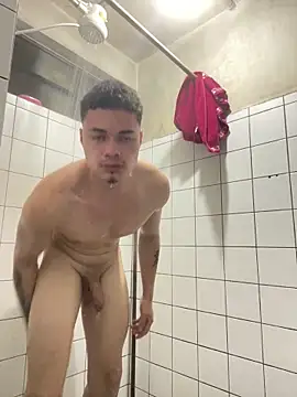 ZestingCaul online show from March 19, 2026, 10:58 pm