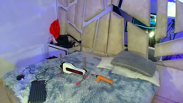 Snapshot of Natalyefoster chatting on February 25, 2026, 5:00 pm Natalyefoster online show from February 25, 2026, 5:00 pm