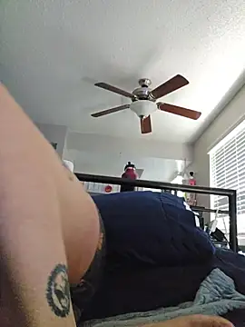 honeeyyy pot online show from November 20, 2025, 8:08 pm