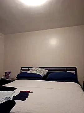 honeeyyy pot online show from April 9, 2026, 5:51 am