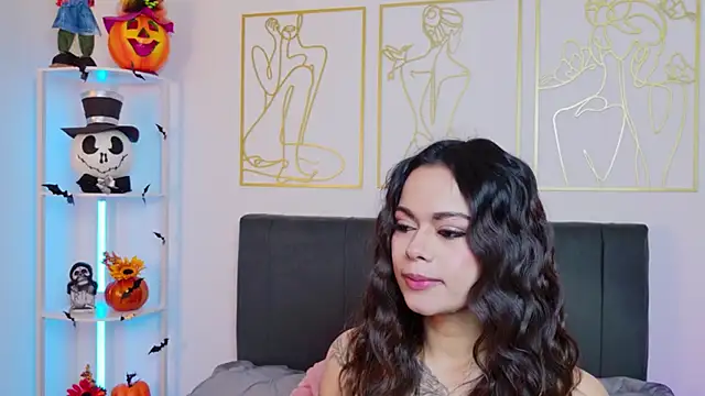 summer holiday online show from October 22, 2025, 5:08 am