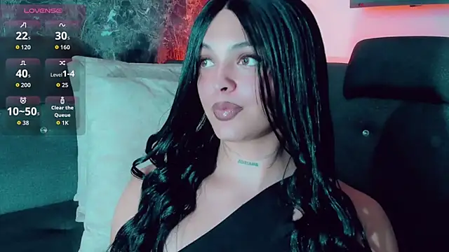 Snapshot of Emmaa_Saenz_ chatting on June 8, 2026, 1:28 am Emmaa Saenz online show from June 8, 2026, 1:28 am