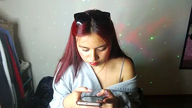 Sweet cheerry   online show from November 29, 2025, 1:08 am