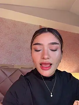 Snapshot of Arianavillada chatting on June 27, 2026, 3:55 am Arianavillada online show from June 27, 2026, 3:55 am