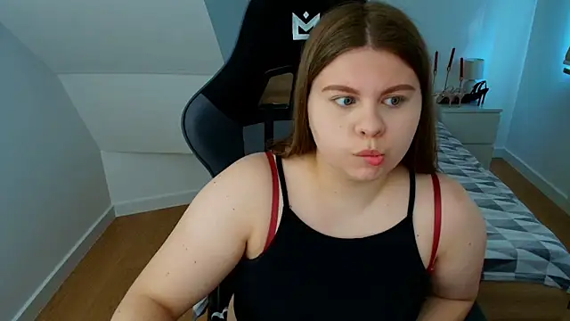 Snapshot of AbbyPleasure chatting on June 16, 2026, 1:14 pm AbbyPleasure online show from June 16, 2026, 1:14 pm
