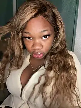 CharismaaBanx online show from February 7, 2025, 3:01 am