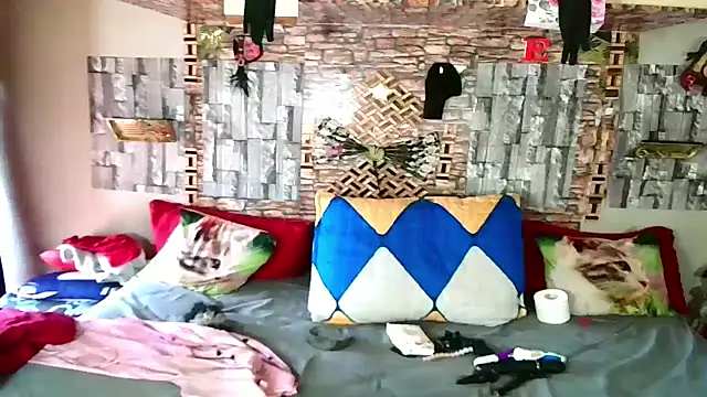 Indian Blaze00 online show from November 10, 2025, 9:19 am