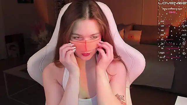 Frau Lina online show from January 31, 2025, 7:18 pm