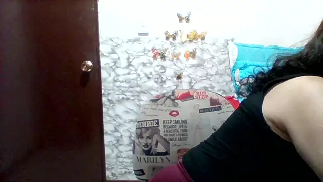 Snapshot of Alisson_brand chatting on May 15, 2026, 4:58 pm Alisson brand online show from May 15, 2026, 4:58 pm