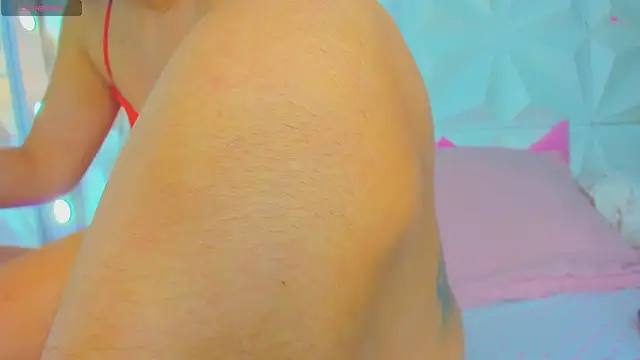 cute latinaxxx online show from September 19, 2025, 2:13 am