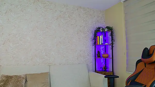 AdanReilly online show from February 19, 2025, 11:04 pm