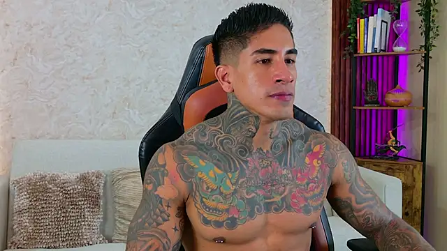 AdanReilly online show from December 1, 2025, 1:27 pm