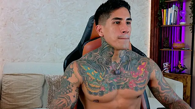 AdanReilly online show from April 2, 2026, 9:34 pm