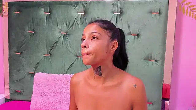 Hellen  4master online show from November 20, 2025, 1:33 pm