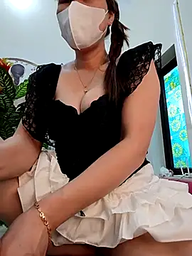 zizi public online show from October 4, 2025, 2:20 am