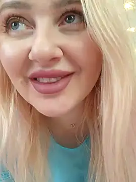 LadyLolyPop  online show from November 19, 2025, 2:11 am