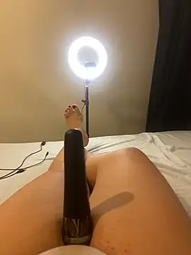 Ceyceys online show from February 16, 2025, 9:05 pm