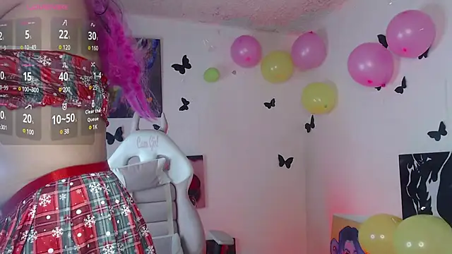 Snapshot of _serendepia_ chatting on December 7, 2024, 5:37 am  serendepia  online show from December 7, 2024, 5:37 am