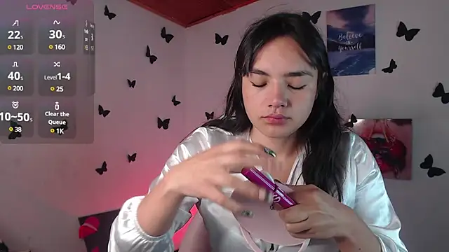 Snapshot of _serendepia_ chatting on January 11, 2025, 5:20 am  serendepia  online show from January 11, 2025, 5:20 am