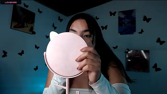 Snapshot of _serendepia_ chatting on February 9, 2025, 5:19 am  serendepia  online show from February 9, 2025, 5:19 am