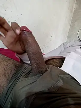 Snapshot of Pussy_lover_33 chatting on February 15, 2025, 10:22 am Pussy lover 33 online show from February 15, 2025, 10:22 am