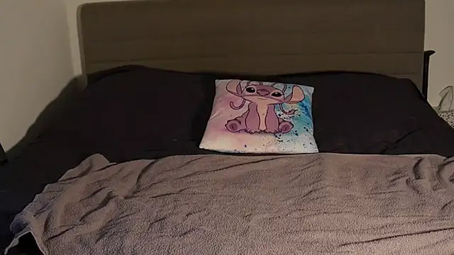 Malou-Nu online show from January 13, 2026, 12:21 pm