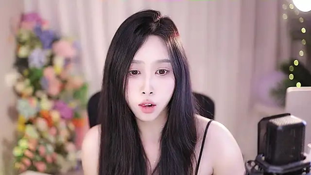 SleepArtist online show from February 7, 2025, 6:24 am