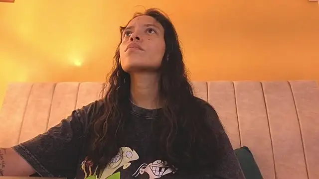 lexyfyre online show from June 28, 2026, 1:17 pm