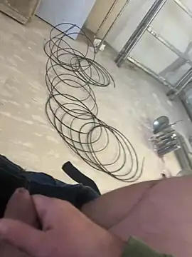 Snapshot of Angeloggaa chatting on January 8, 2025, 2:25 pm Angeloggaa online show from January 8, 2025, 2:25 pm