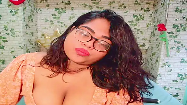 Indian Lola00 online show from September 28, 2025, 6:30 am