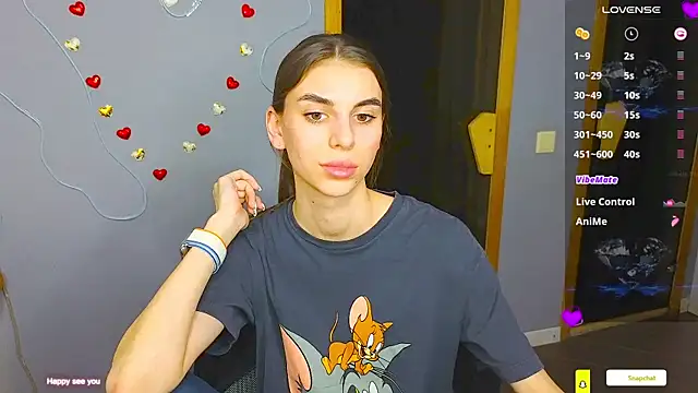 EmmyGreans online show from February 27, 2025, 3:48 pm