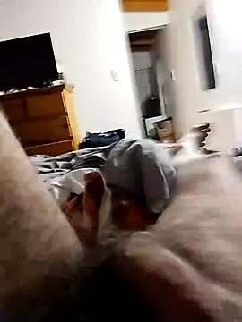 leon3875 online show from December 15, 2024, 5:13 am