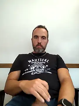 leon3875 online show from February 9, 2026, 3:49 pm