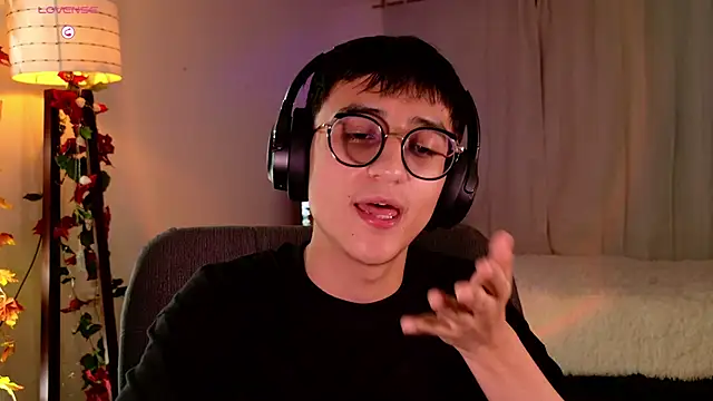 Mr evan1 online show from February 19, 2025, 5:27 pm