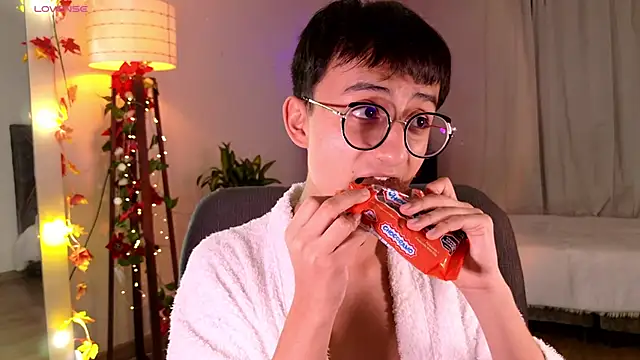 Mr evan1 online show from February 24, 2025, 3:42 pm