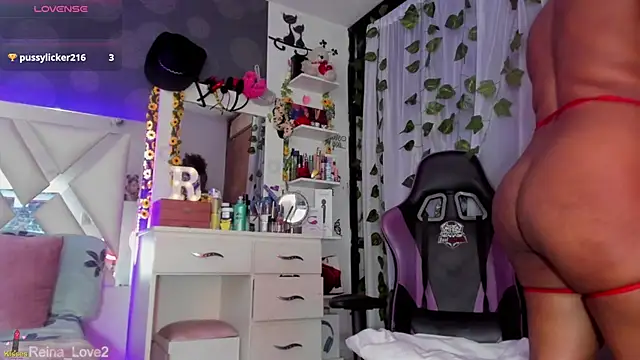 Reina Love2 online show from January 31, 2025, 7:51 pm