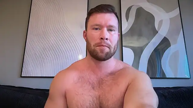 Snapshot of swekingxx chatting on December 16, 2025, 9:47 am swekingxx online show from December 16, 2025, 9:47 am