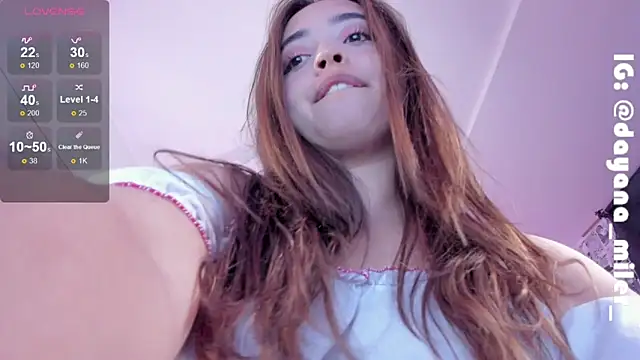 Snapshot of _dayana_miler chatting on March 21, 2025, 12:29 am dayana miler online show from March 21, 2025, 12:29 am