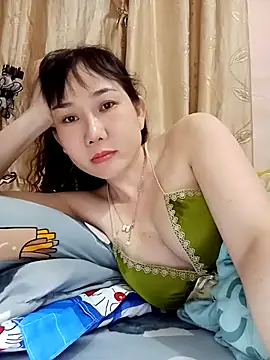 Ana love2000 online show from October 19, 2025, 2:40 pm