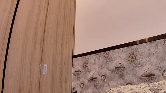 sun place online show from September 12, 2025, 3:17 am