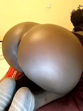 Misskhalifa  online show from February 23, 2025, 6:34 pm