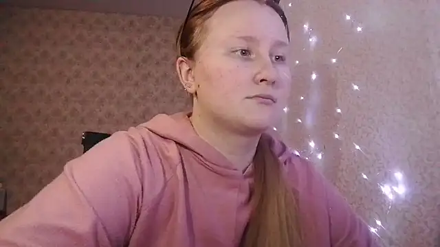 Snapshot of Anika_Lipps chatting on February 19, 2025, 6:54 pm Anika Lipps online show from February 19, 2025, 6:54 pm