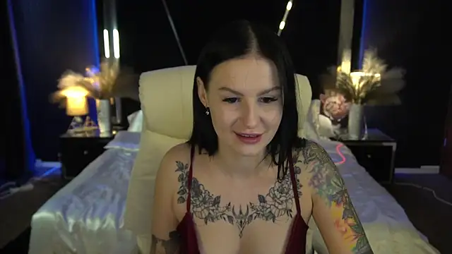 AmberDismond online show from December 3, 2025, 6:54 am