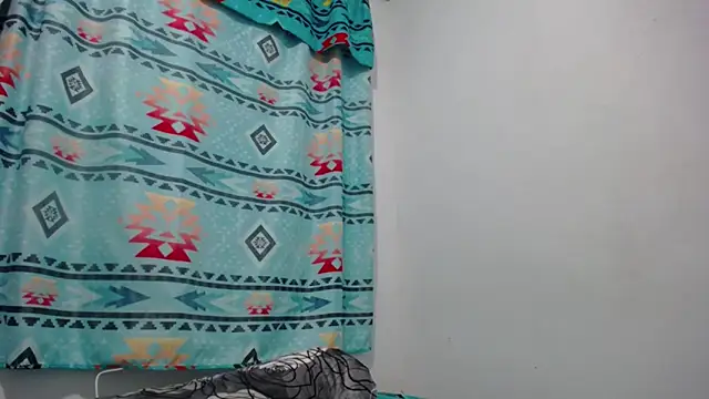 Snapshot of GiveLove1 chatting on January 8, 2025, 12:17 am GiveLove1 online show from January 8, 2025, 12:17 am