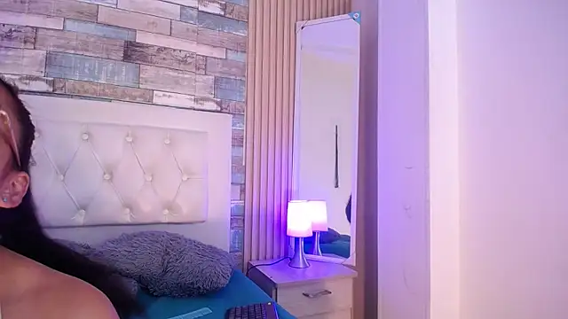 dayana mendoza69 online show from January 8, 2026, 1:02 pm