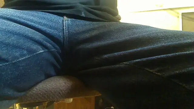 Snapshot of markluvskitty chatting on July 17, 2026, 12:34 pm markluvskitty online show from July 17, 2026, 12:34 pm