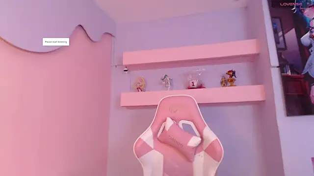 CharlotteMuller online show from September 25, 2025, 8:23 pm